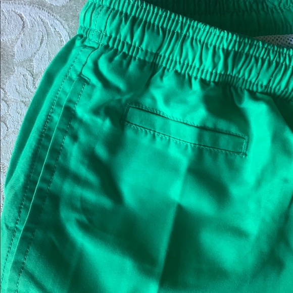 NWT Mens swim trunks - Picture 4 of 7